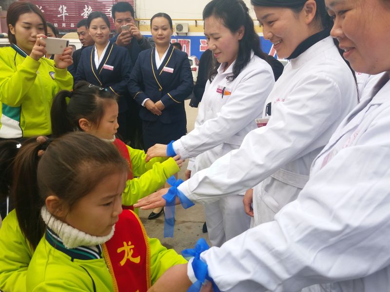 河南虞城县妇幼保健院：寒冬里白衣天使被一群小客人暖了心