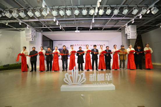 一衣带水 妙手丹青——枫华·西湖湾朝鲜万寿台著名画家邀请展开幕