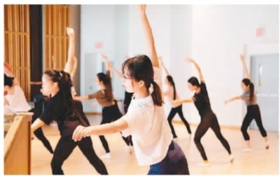 海外学子舞出中华之韵
