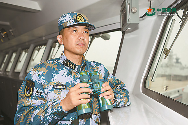 临沂舰舰长张广耀：愿做祖国“值更人”
