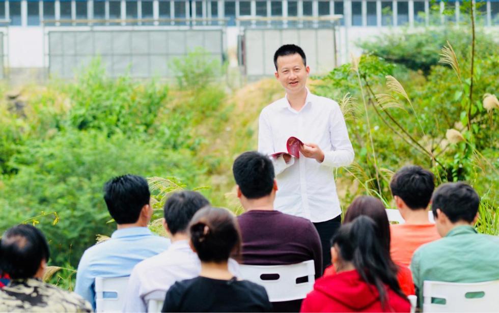  刘入源：只要奋斗，一只手也能撑开致富路
