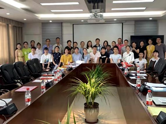 爱心助力前行！西南大学叶晓娅老师公益团队资助重庆2019届学子