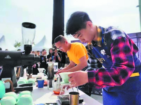 打卡约不约？成都首条咖啡文化特色街开街了