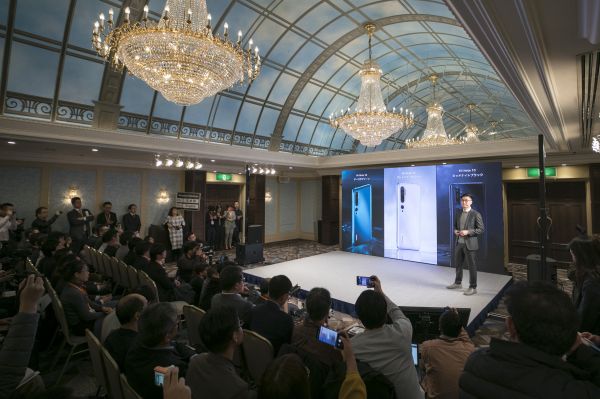 小米进入日本市场 手机手环电饭煲齐上阵