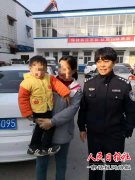 妈妈“大意”， 孩子“走丢”，原来是到了派出所