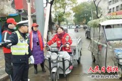 【文明交通】商丘交警一大队：劝违法，保安全!