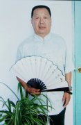 丹青无悔向高峰，淄博画家边崇森其人其画