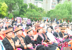 中外网民同时在线观看中国网直播瑶族“功德仪式”——2018年金秀瑶族自治县圣堂山杜鹃花旅游文化节开幕