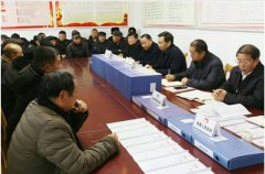 河南商丘中院：深入基层党员群众 共话脱贫攻坚大计