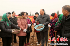 河南汝阳：寒冬充电忙  技术送下乡