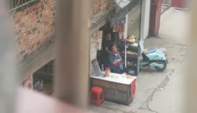 点击进入下一页