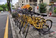 ofo推“还车新规”能自救吗？网友：先退押金吧