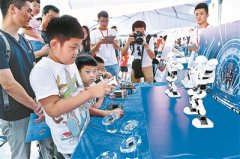 372项科学互动体验迎客