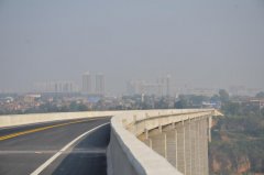 宝鸡市扶风县湋河大桥顺利建成通车