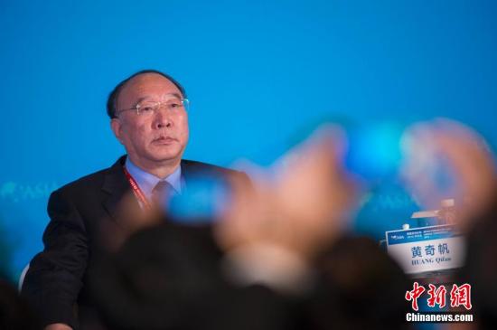 黄奇帆 资料图。<a target='_blank' data-cke-saved-href='http://www.chinanews.com/' href='http://www.chinanews.com/'>中新社</a>发 骆云飞 摄