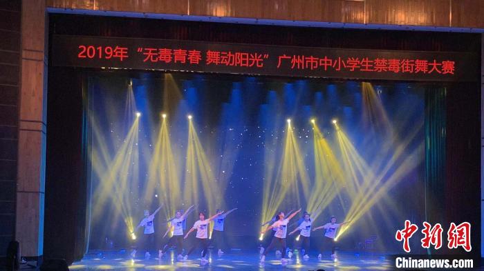 比赛现场。 王坚摄