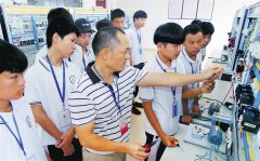 海南在全国率先开设“职业初中班”