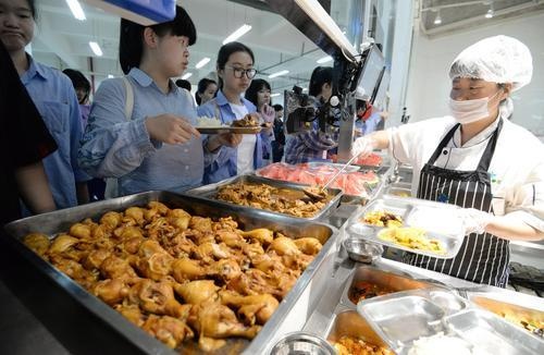 教育部发文：农村学校食堂不得对外承包或委托经营-中国商网|中国商报社0