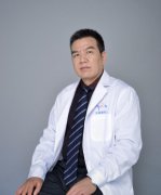 广州尖峰眼科集团董事长刘保松：致力于为河南全民眼科健康服务