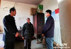 李海波：把金融创新写在扶贫第一线