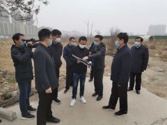  河南商丘:睢阳区区委书记栗朝举调研中心城区绿化工作