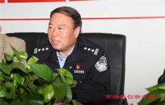 商丘市公安局交警支队到郭村镇东街村开展基层“三.五”工作日活动