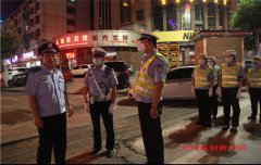 商丘市公安局党委委员、副局长李明星督导检查“消夏报警点”巡逻执勤工作情况