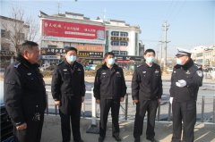    商丘市交警支队党委书记、支队长张政勇一行到夏邑督导检查“两会”道路交通安保工作